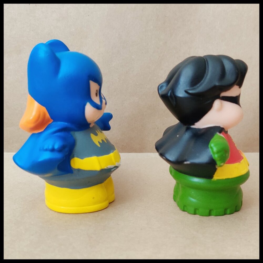 4x Fisher Price Little People -DC Heroes- Superman, Wonder Woman, Batgirl, Robin - Picture 10 of 15